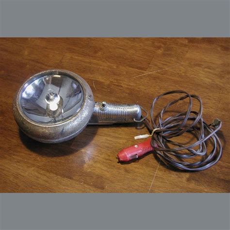 Vintage General Electric GE Auto Lamp Spotlight Model 750