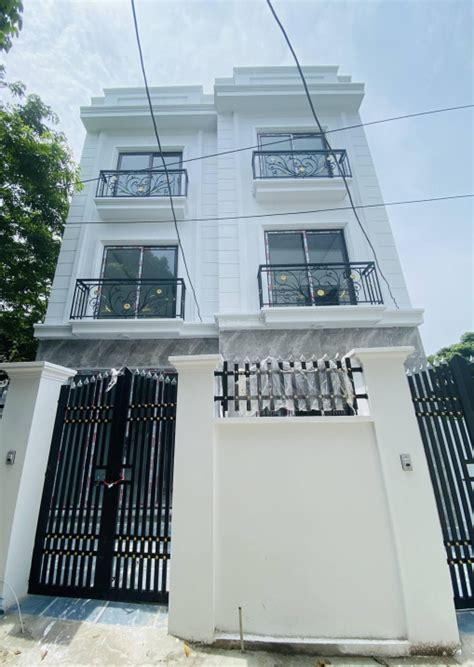 Nhà riêng cực hot nhà 50m2 gần Yên Nghĩa ôtô đỗ cửa full NT 500m ra trường học UBND Trạm y tế