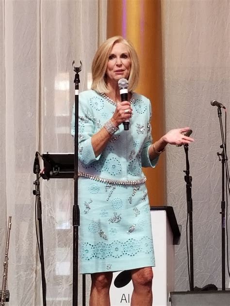 cindy hyde-smith net worth