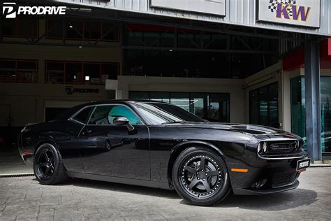 2019 Dodge Challenger Black with BC Forged MLE05 Aftermarket Wheels ...