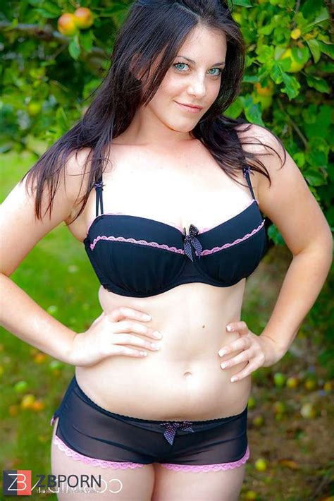 Bex From Cosmid The Futures Bright ZB Porn