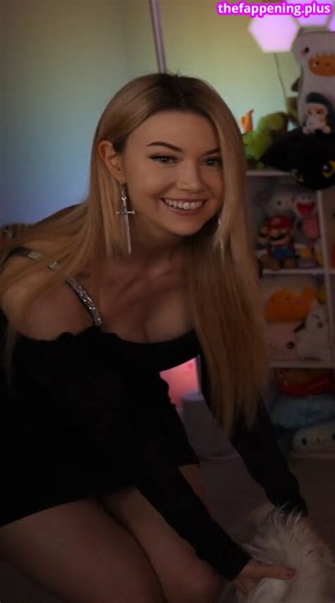 Dizzykitten Dizzykitten Dizzykittenpaws Thedizzykitten Nude Onlyfans Photo The