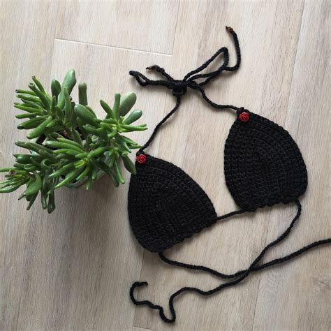 Blog Hop Basic B Crochet Bikini Top Knotty Gurl Crochet