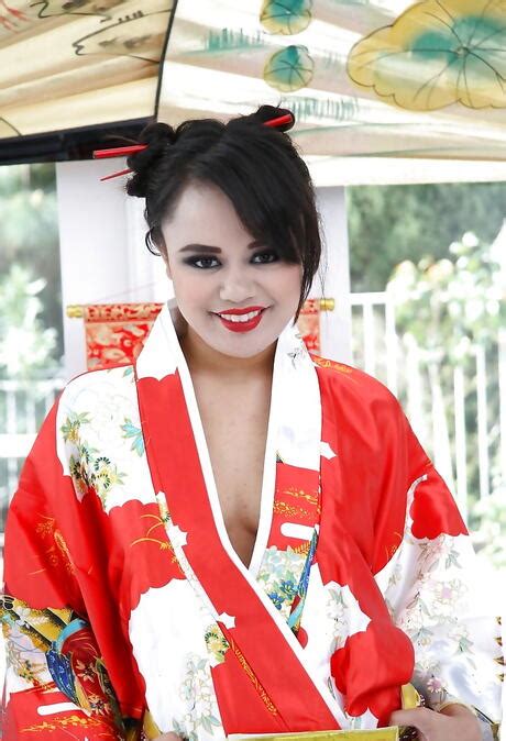 Excellent American Milf Annie Cruz Exhibiting Big Hooters And Hairy Pussy