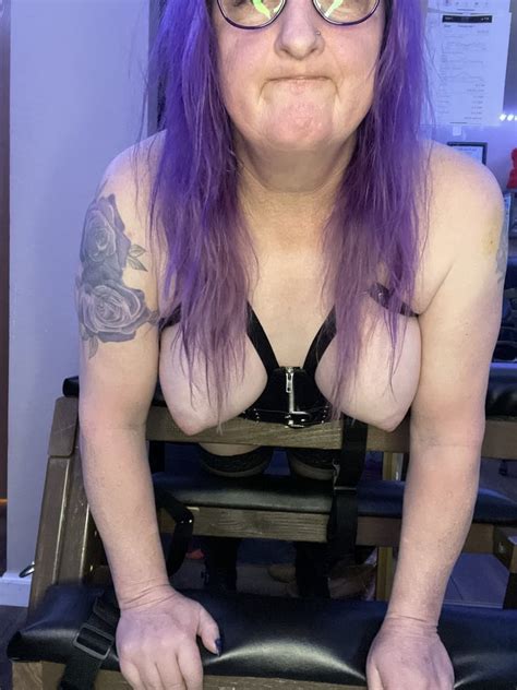 Leather Mature Tranny 19 Pics XHamster