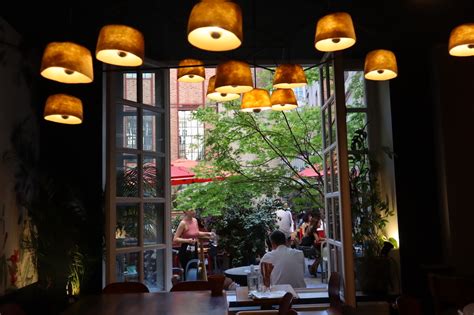 Un Jour Dans Le Gay Marais