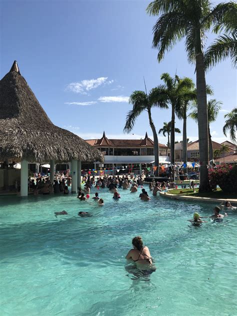 Solo Vacations: Why You Shouldn't Be Afraid to Take One - Welcome