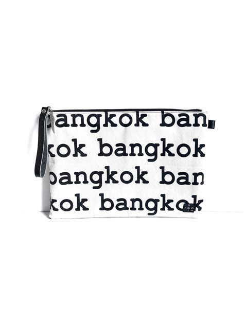 13 Laptop Case Bangkok White Toanoi