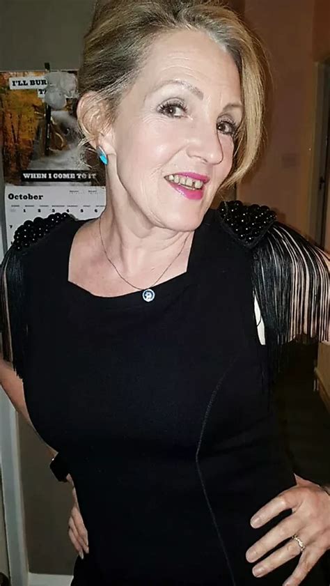 Yvonne Stoney Masturbating My Hairy Pussy Amateur Porn XHamster