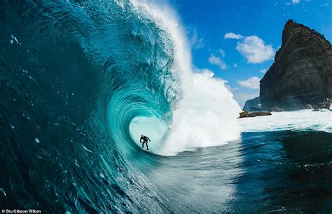 Monster Waves Gnarly Barrels And Epic Airtime The Best Surfing