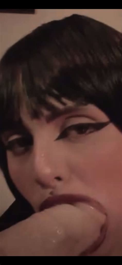 Abril Colen Webcam Dildo Blowjob