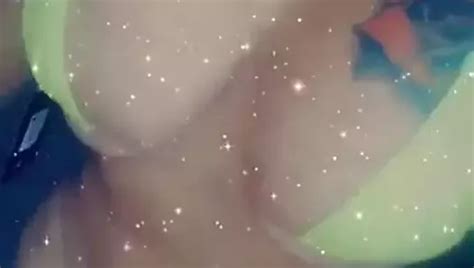 Mis Ricas Tetas Quieren Que Las Comas Nude Pics Xhamster