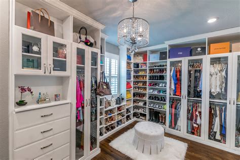 master walk  closet design
