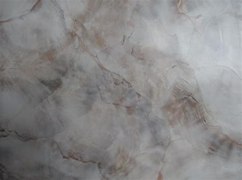 венецианка на стенах под мрамор