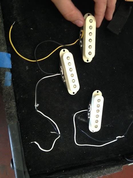 Fender Hot Noiseless Strat Pickups Reverb