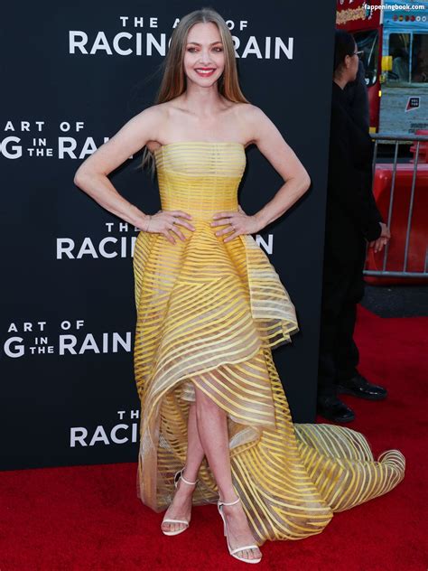 Amanda Seyfried Nude The Fappening Photo 996239 FappeningBook