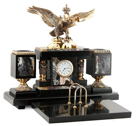 Настольные наборы для руководителя. Письменные наборы. Бизнес-сувениры