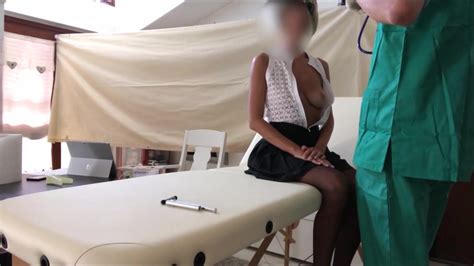 Free Anteprima Dottore Scopa La Paziente Porn Video