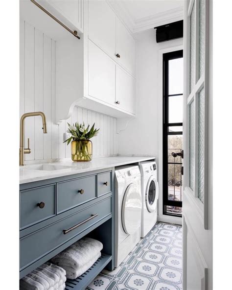 Ideas for Creating an Attractive and Stylish Laundry Area | Interior Design