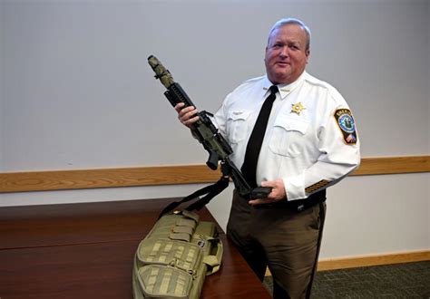 virginia sheriff convicted  bribery  badges  dollars scheme