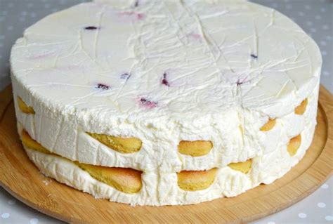 Torta Sa Voćem I Piškotama — Brzi Kolači