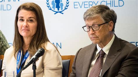 Hartn Ckige Ger Chte Mitarbeiterin Der Bill Melinda Gates