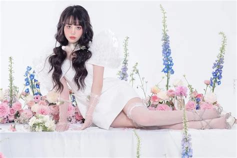 Chiêm ngưỡng body bốc lửa của hot girl Hà Thành Titanic Nơi mọi thứ được chia sẻ