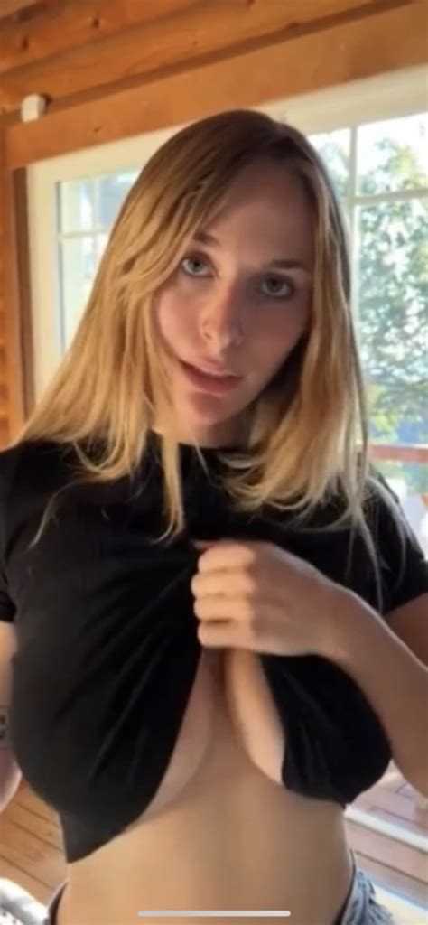 Whats The Name Of This Big Boobed Blonde 1 Reply 1471975 NameThatPorn