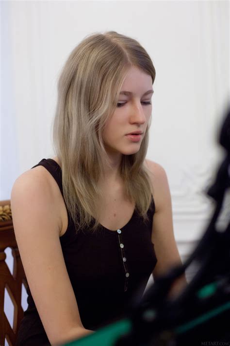 Sexy Babe Mila I Undressing And Posing Butt Naked In The Bathroom CoedCherry