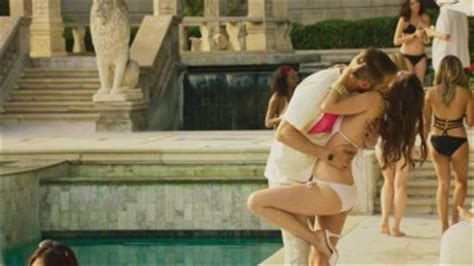 UL Olga Fonda Carolyn Stotesbery Agent X S01E08 BIKINI HD 720p Phun Org Forum