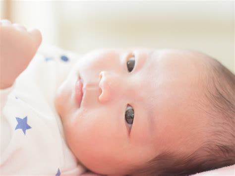 【最も人気があります 】 赤ちゃん お腹 パンパン