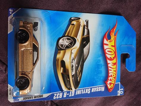 Hot Wheels Nissan Skyline R32 GT R Dream Garage Gold BNR32 GTR Hobbies Toys Toys Games On