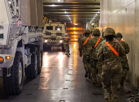 APS-3 dynamic employment begins on Oahu | Article | The United States Army