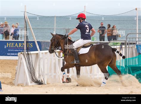 Oxford University Polo Club Hi Res Stock Photography And Images Alamy