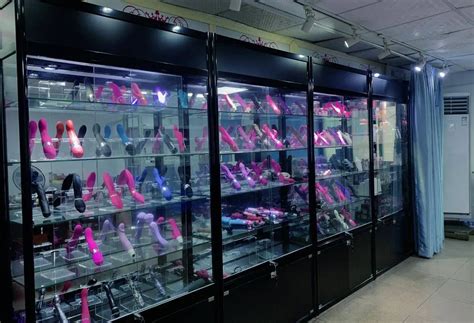 Realistic Big Penis With Belt Lesbian Sex Toy Wearable Dildo With Vibrator Buy Realistic Big