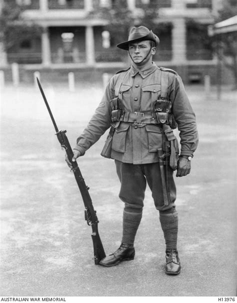 Ww1 Soldier Uniform