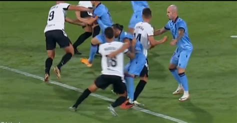 El Inexplicable Gol Anulado A Musto Por Un Golpe En La Cara A Un Rival