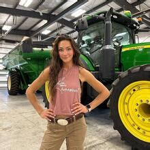 Laura Farms Nude Onlyfans Leaks Fapopedia