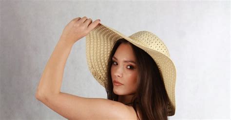 Zdjęcie z portfolio Adrian N painted bikini Akt maxmodels pl