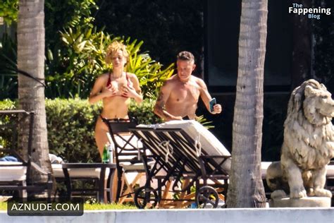 Candela Marquez Sexy Seen With Alejandro Sanz Showing Off Her Sizzling Bikini Body Aznude