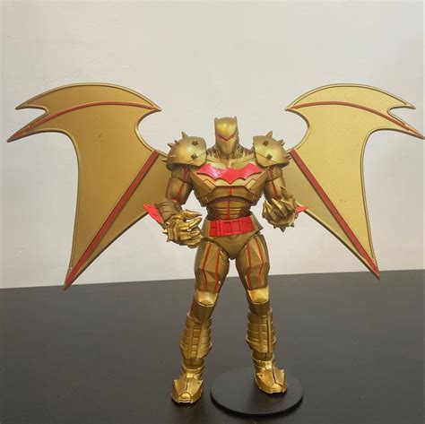 Action Figure Dc Multiverse Batman Hellbat Suit Gold Edition Mcfarlane