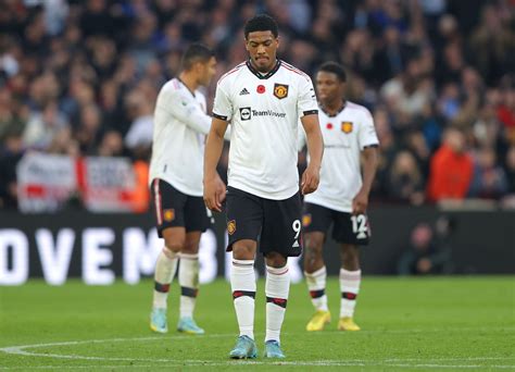 Aston Villa Manchester United Red Devils Player Ratings As The