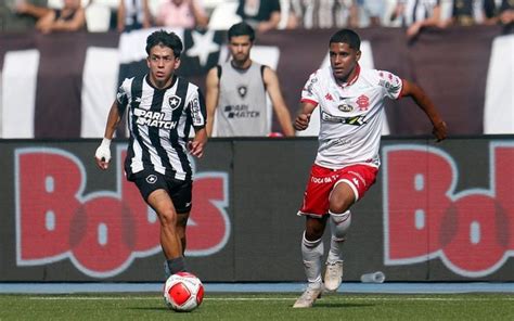 Um Gol Em Cada Tempo Botafogo Vence A Segunda No Carioca