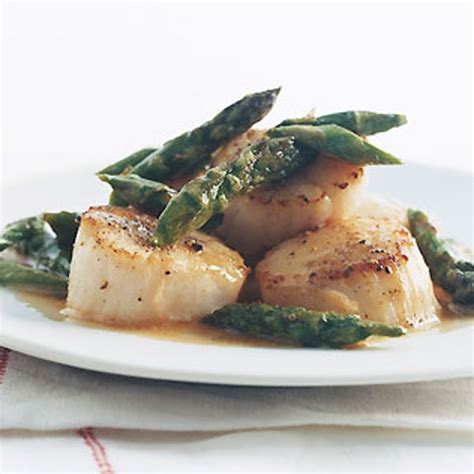 Scallops With Asparagus Recipe