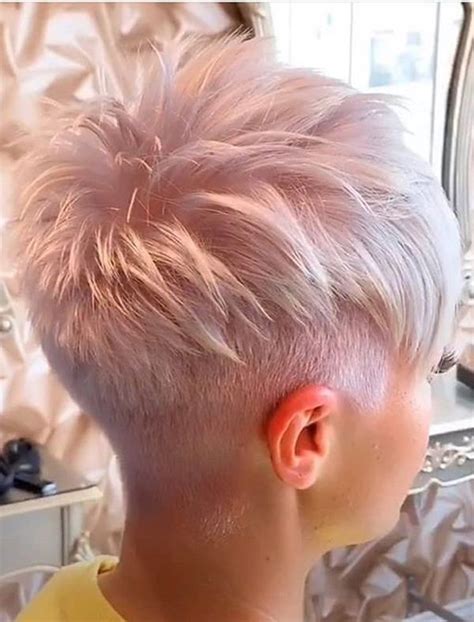 11 Platinum Blonde Long Pixie Cut Short Hair Color Ideas Short