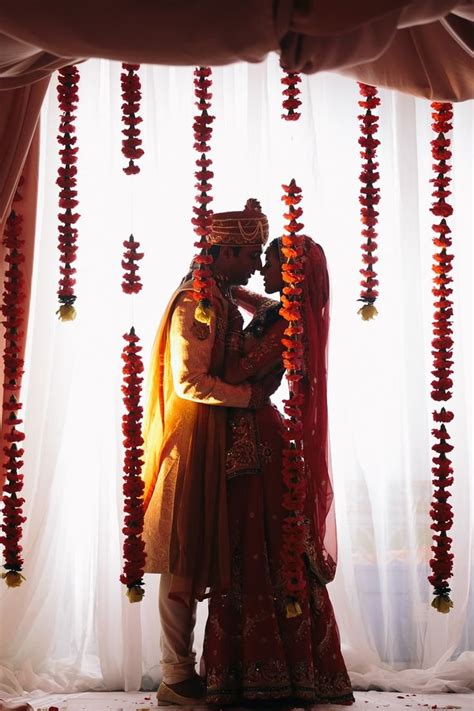 Steamy Bedroom Photoshoots Have Become The Hot New Wedding Trend This Shaadi Season ScoopWhoop
