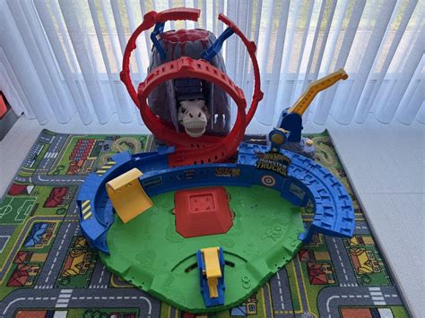 Hot Wheels Monster Trucks T Rex Gebraucht In Veltheim Ag F R Chf Nur Abholung Auf Ricardo