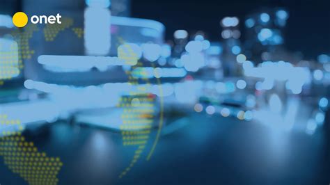 Gorące brazylijskie modelki w bikini Facet