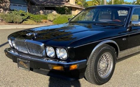 BF EXCLUSIVE: 1988 Jaguar XJ-6 Vanden Plas | Barn Finds