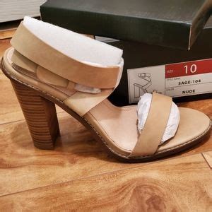 Liliana Shoes Nib Liliana Nude Ankle Strap Heels Size Poshmark